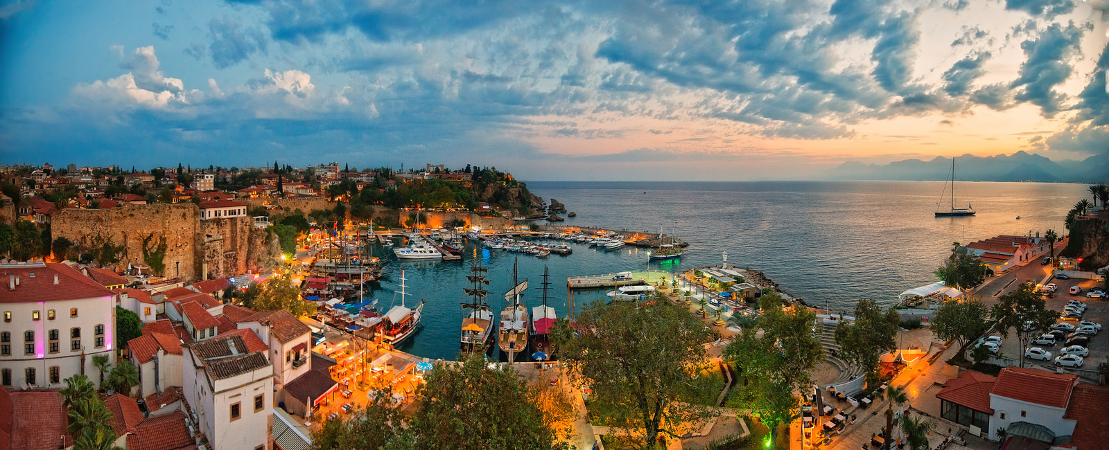 Türkiye'nin ilk online tur rezervasyon acentası ; Vigo Tours'a hoş geldiniz!